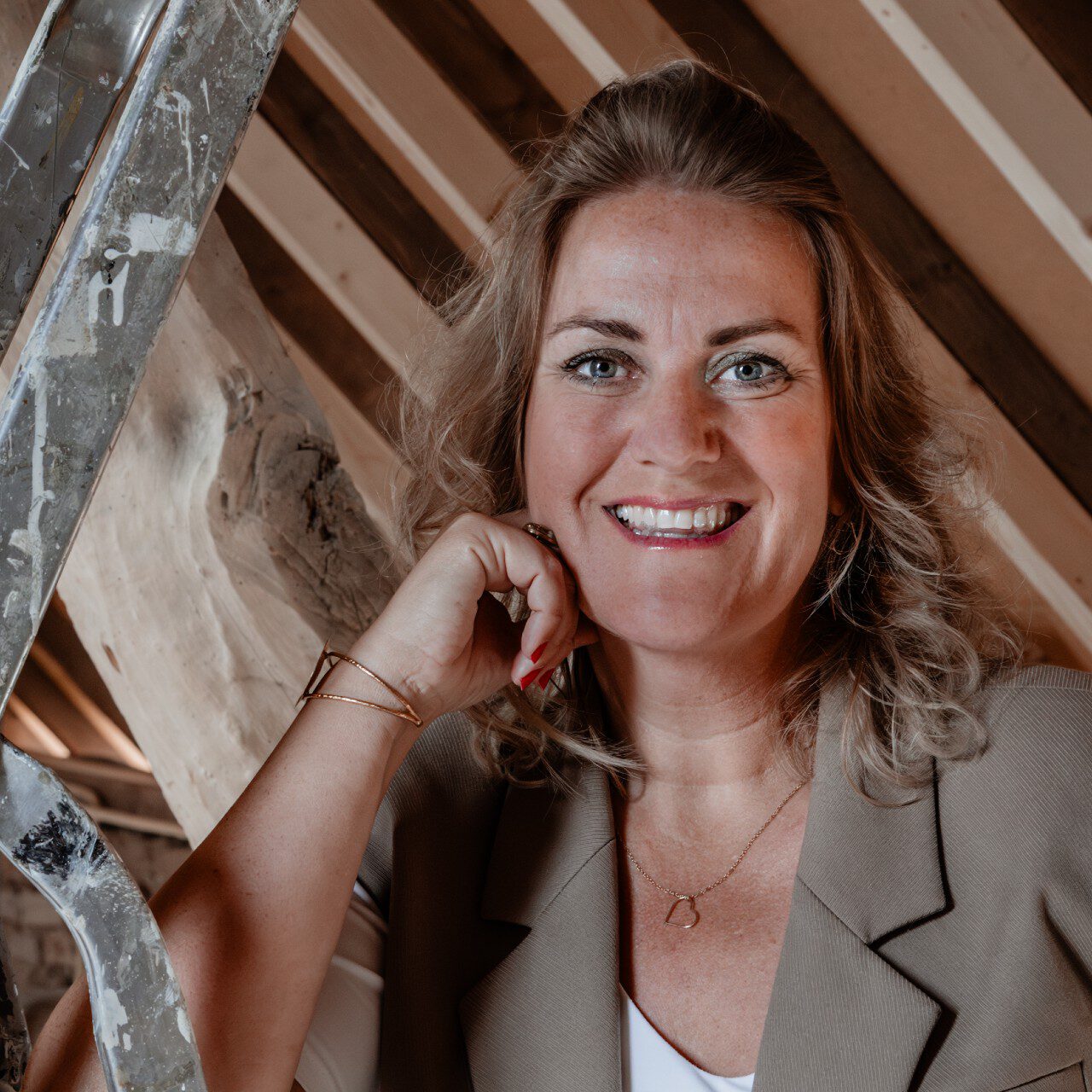 17-By-Kassandra.Simons.Fotografie-B34A9190-Verbeterd-NR 1280x1280